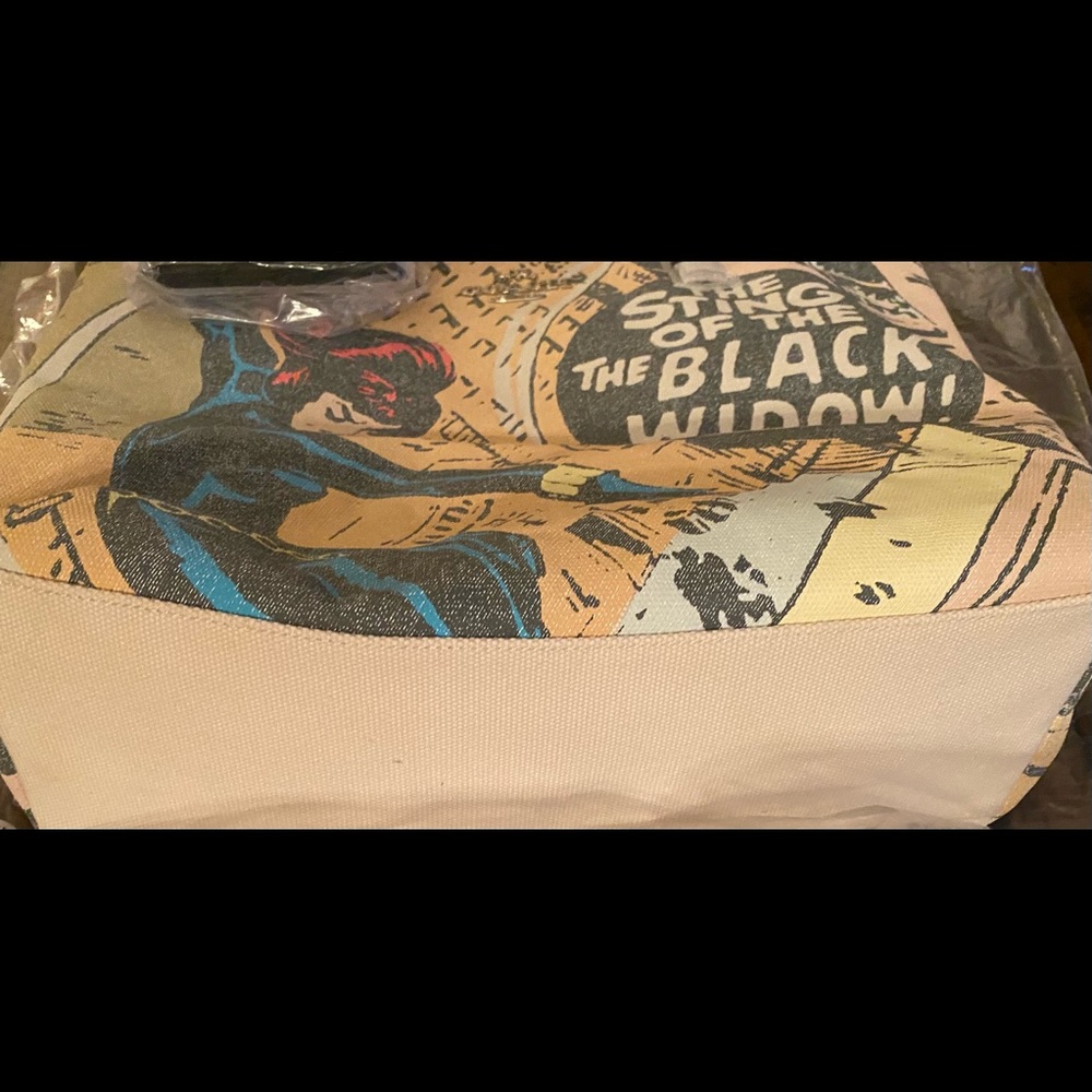 NWT! Coach RARE Marvel Black Widow collector 3 set- drop price ! FINAL - Picture 5 of 15